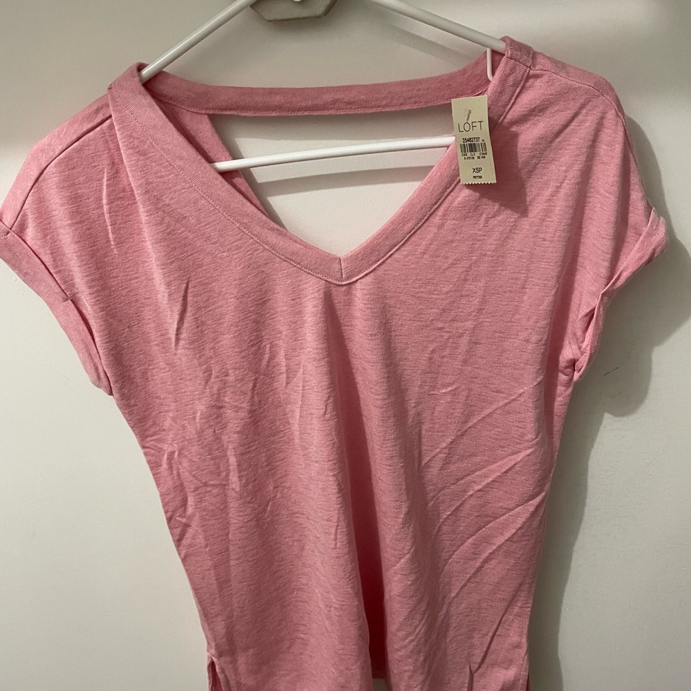 NWT loft petite pink tshirt